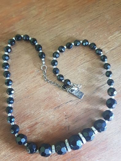 Elegant evening jewellery set