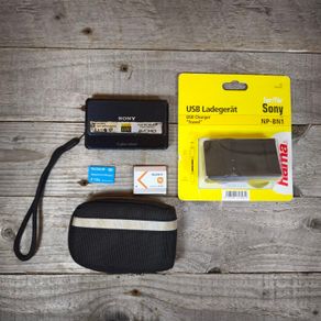 SONY Cybershot DSC-TX7 Digital Camera 10.2MP 4x Optical Zoom + 1GB SD + Case