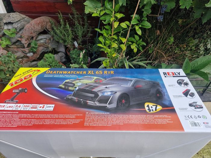 large radio controlled 6s Ford mustang