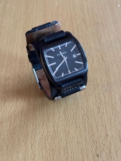 Fossil Genuine Leather WB-4093 (Bottle opener)