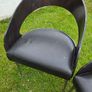 2 chairs Image 2
