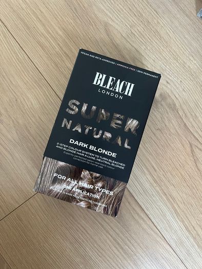 Hair dye - dark blonde