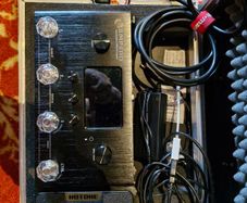 Ampero Pedal & Case