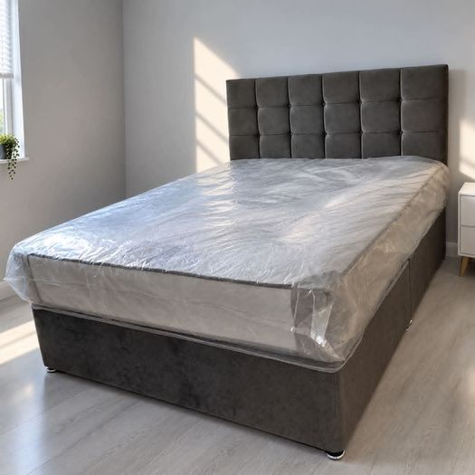 Double bed in grey cubed style