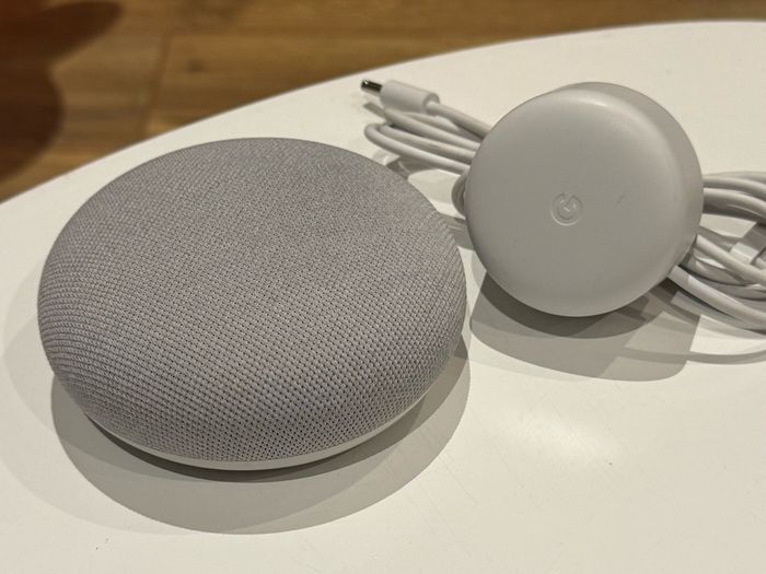 Google Nest Mini 2nd Generation Smart Speaker - Chalk / Grey