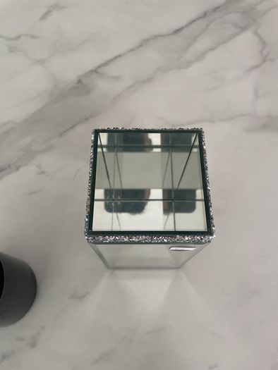 Toilet brush holder