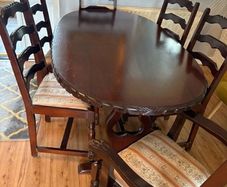 mahogony table & 6 chairs