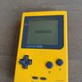 Gameboy Pocket Yellow - original stock Image 3