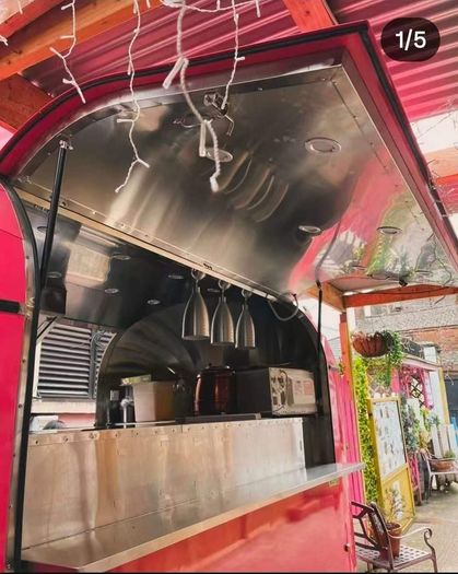 Food trailer