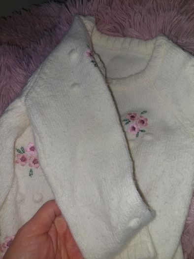 Girls cardigan age 4-5
