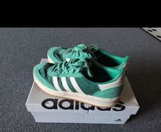 Adidas Cloud Comfort 9