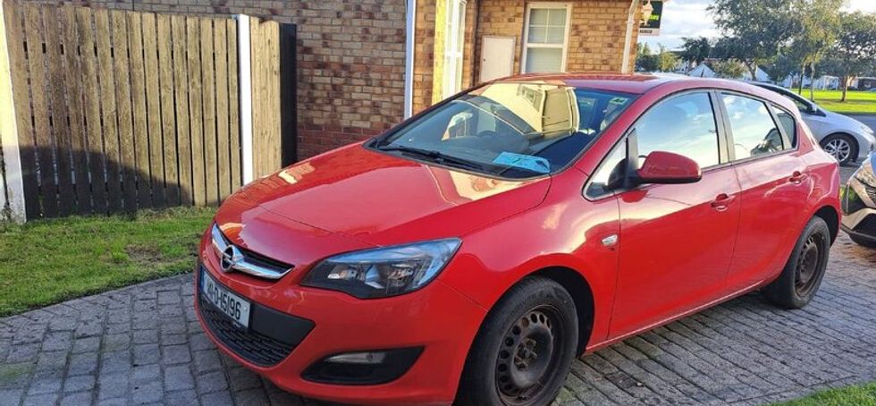 Opel Astra 2014