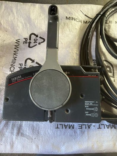 Yamaha 703 Remote Control Box with Cables