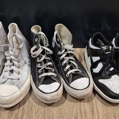 Girls Converse shoes size UK2 (eu 34)