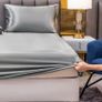 Brand New Fitted Sheet 200x200cm Satin Bonnet 30 cm Image 5
