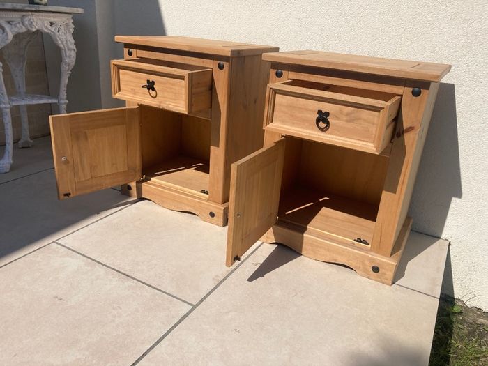 Bedside Lockers x 2 - Pine