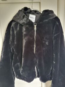 cropped black fluffy/velvet jacket