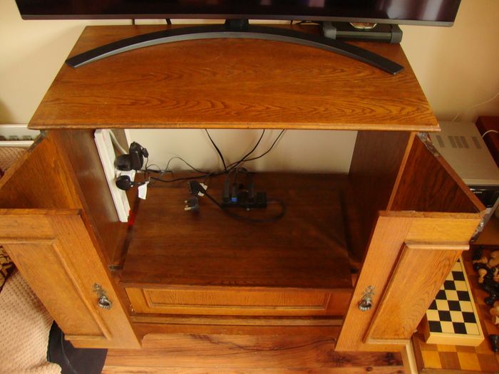Tv Cabinet