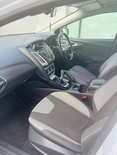 Ford Focus Zetec S 2013