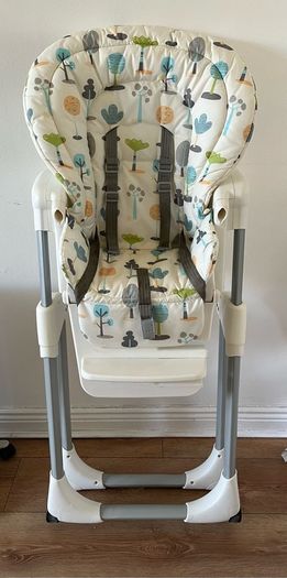 Baby's feeding chair