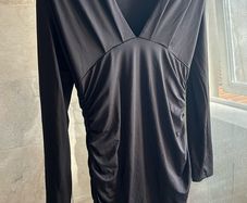 Black Long Sleeve Low Neck Dress