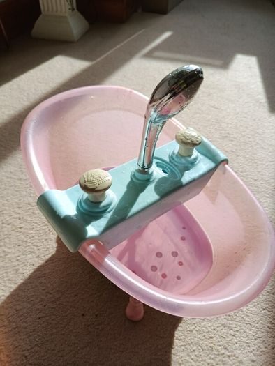 dolls bath