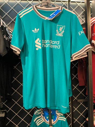 Liverpool away jerseys season 25/26