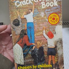 The Crack a Joke Book Puffin 1978