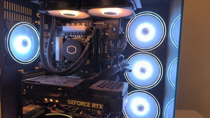 Gaming pc Rtx 3080 , 32gb ram , 12th gen  i7