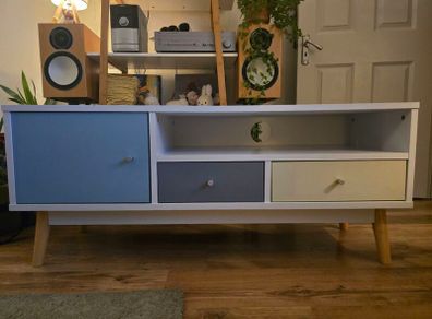 TV Unit