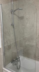 Bath screen