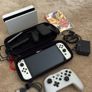 Nintendo Switch OLED white Image 2