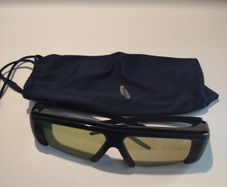 1pc 3D glasses by Samsung Free inspection