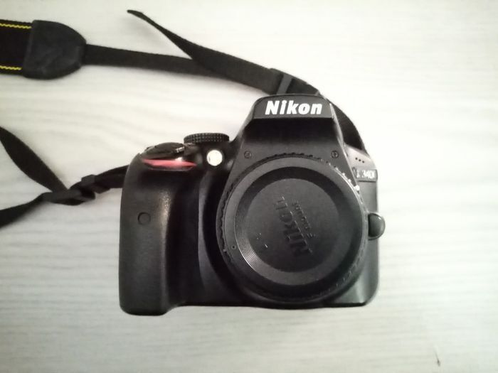 Nikon D3400 camera body