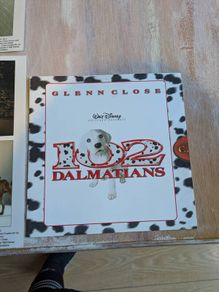 102 Dalmatians press kit