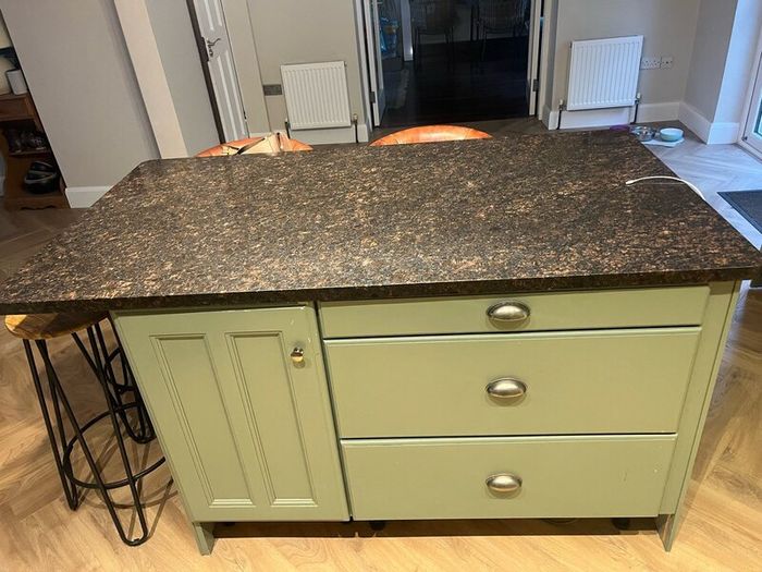 Kitchen units
