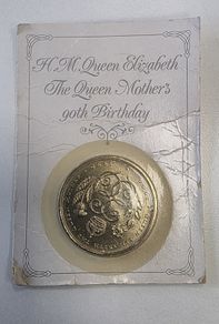 1990 UK Five Pounds Coin: Queen Mother 90th Birthday Commemorative