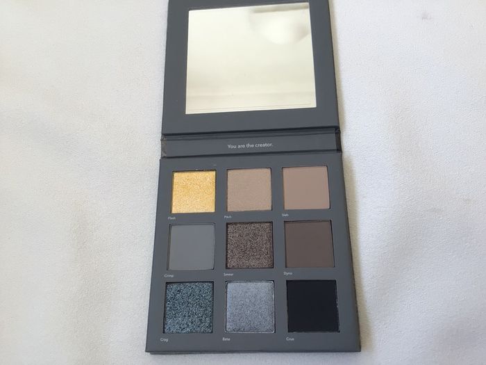Brand New LH cosmetics Aim higher Palette