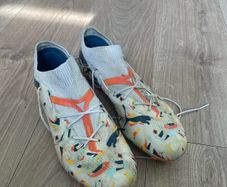 Puma football boots - 8.5