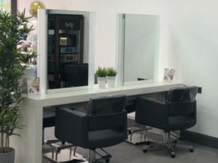 Hairdressing Chairs