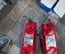 peugeot partner Citroen berlingo tail lights
