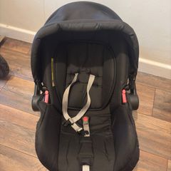 Baby Car Seat / Infant Carrier