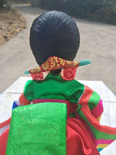 Shin Jin Sa Korean Bridal Doll
