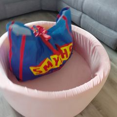Ball pit
