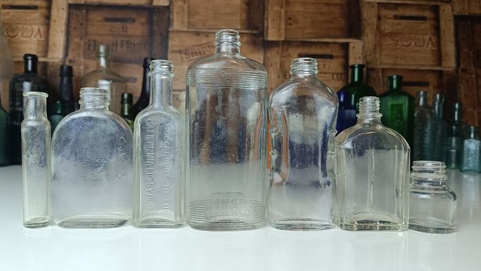 492 - Set of 7 Vintage Clear Glass Screw Cork Top Collectible Decorative Bottles