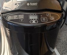 Russell Hobbs Classics Fast Bake Breadmaker