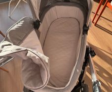 Ocarro Mamas & Papas Grey Carrycot and Pushchair