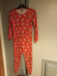 boys Xmas angry birds onesie 9_10 yrs