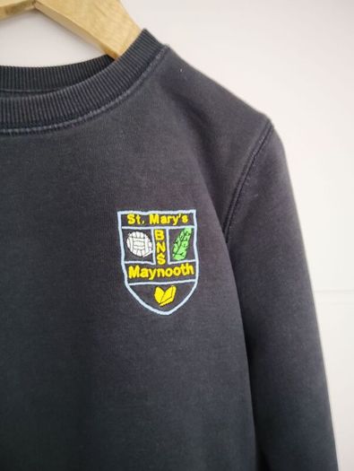 Boys school jumper Maynooth.age 5/6