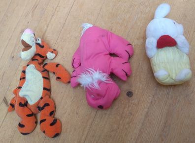 3 X small soft toys, (could be suitable for pets)
